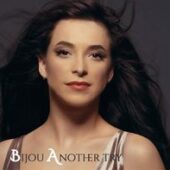 Bijou a intrat in preselectiile pentru Eurovision 2016