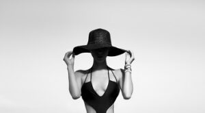 Costumul de baie: tendinte inedite