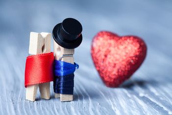 Umbrele intimitatii si sexualitatii la romani_result