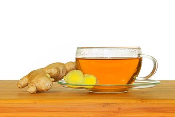 Ceaiuri aromate pentru zile reci