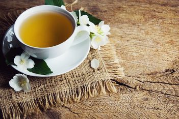 Ceaiuri aromate pentru zile reci