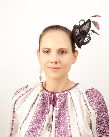 Iulia-Victoria Neagoe: „Parfumul este o extensie a personalitatii”