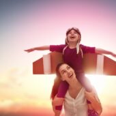 Amprentele copilariei: cum ne influenteaza aceasta perioada intreaga viata?
