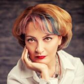Mirela Vescan: „In 2017, rujul se va armoniza cu nuanta parului”