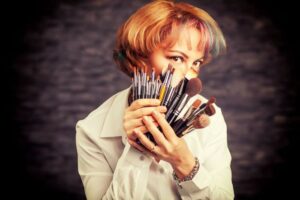 Mirela Vescan: „In 2017, rujul se va armoniza cu nuanta parului”