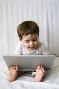 tehnologia-nu-este-nociva-pentru-copii-2_result