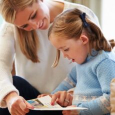 Citeste-i copilului! 5 beneficii esentiale de care parintii trebuie sa tina cont