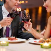 Meniu pentru indragostiti, propus de trei Chefi: „Fara usturoi de Sfantul Valentin!‟