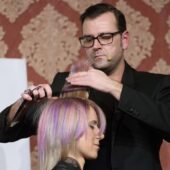 Sascha Haseloff: „Anul acesta bretonul este un must-have” Afla care sunt si celelalte tendinte ale momentului dezvaluite de hairstylistul de talie mondiala!