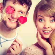 5 motive sa petreci Valentine’s Day cu prietenii