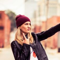 Cum ne influenteaza selfie-urile?