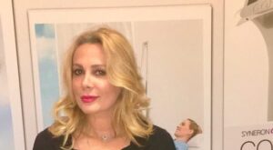 Dana Savuica: „Multe femei se tem sa discute despre problemele din viata intima, apoi ajung sa se intrebe de ce le insala sotul“