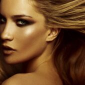 Make-up perfect pentru tenul bronzat: iata aspectele de care trebuie sa tii cont!