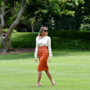 Melania Trump, un stil vestimentar demn de aplauze