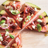 5 retete delicioase cu pepene rosu: aperitiv sau fel principal, tu ce preferi?