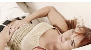 Dismenoreea: de ce apar durerile menstruale