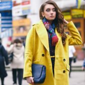 Corporate cool: tinute cu stil la birou