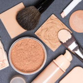 Spune-mi ce tip de ten ai ca să-ți spun cum să-l pregătești pentru make-up!
