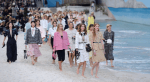 Chanel, croaziera de vis in mijlocul Parisului
