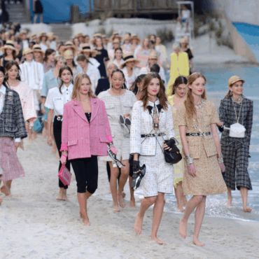 Chanel, croaziera de vis in mijlocul Parisului