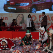 Au fost trasi la sorti castigatorii campaniei „Mos Craciun iti poate da o DACIA pentru inima ta”!