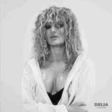 Delia – Dragoste cu dinți
