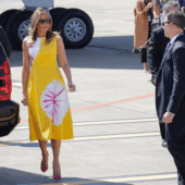 Melania Trump, lecție de stil la Biarritz