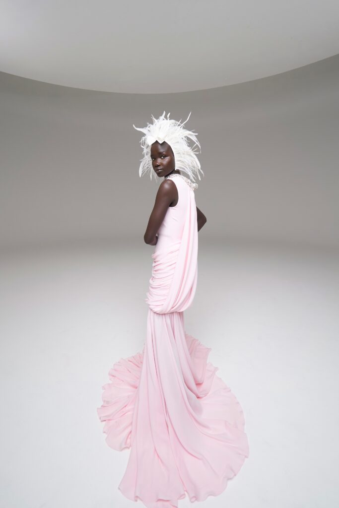 Giambattista Valli a lansat colecţia couture de primăvară, 2020