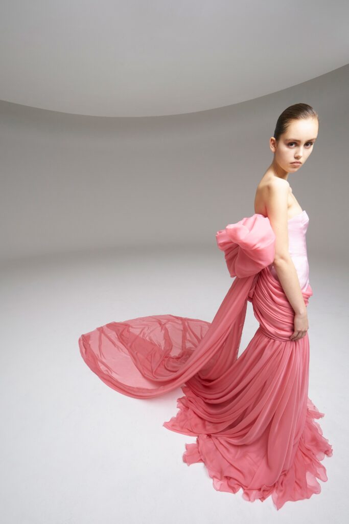 Giambattista Valli a lansat colecţia couture de primăvară, 2020