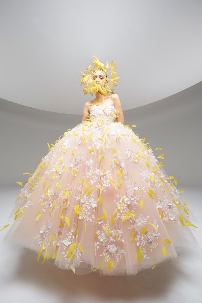 Giambattista Valli a lansat colecţia couture de primăvară, 2020