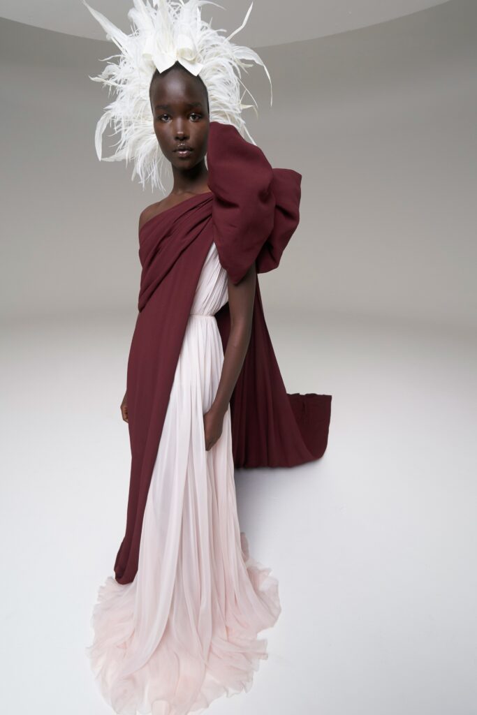 Giambattista Valli a lansat colecţia couture de primăvară, 2020
