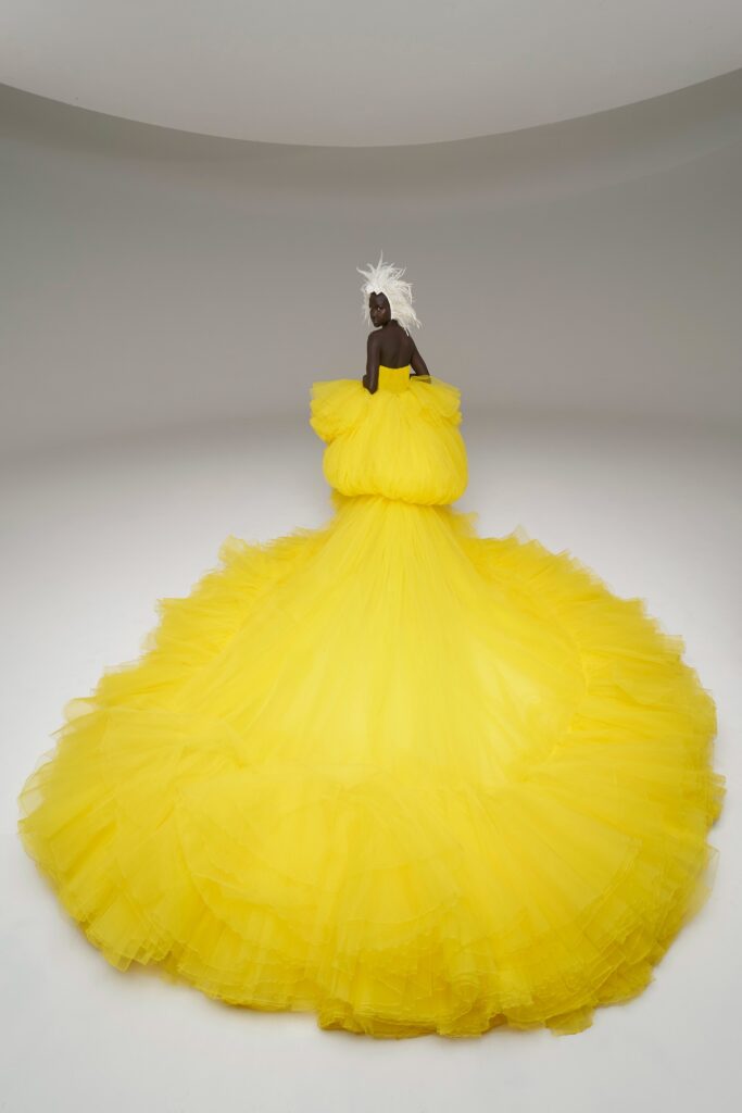 Giambattista Valli a lansat colecţia couture de primăvară, 2020