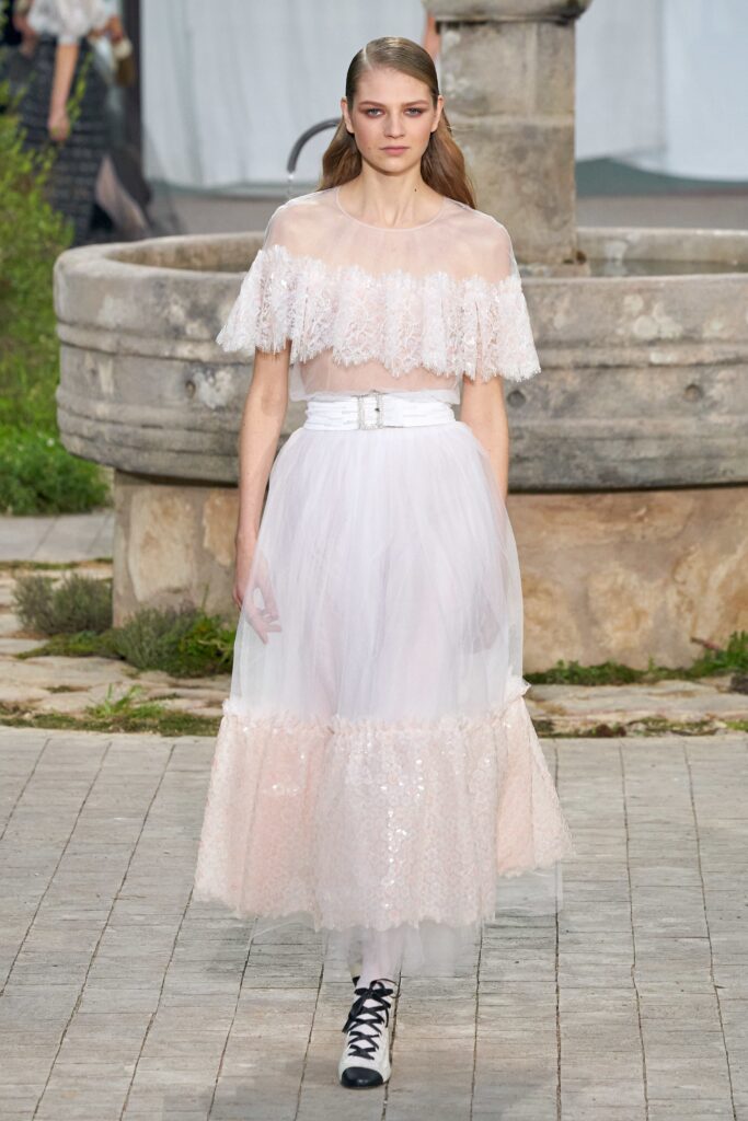 Colecţia Chanel couture, primăvară 2020