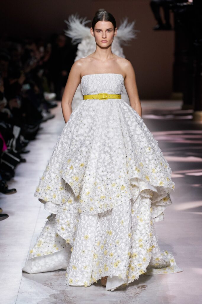 Givenchy, colecţia couture de la Paris