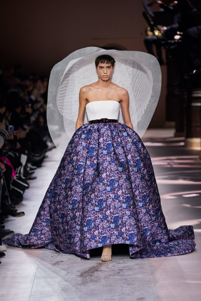 Givenchy, colecţia couture de la Paris