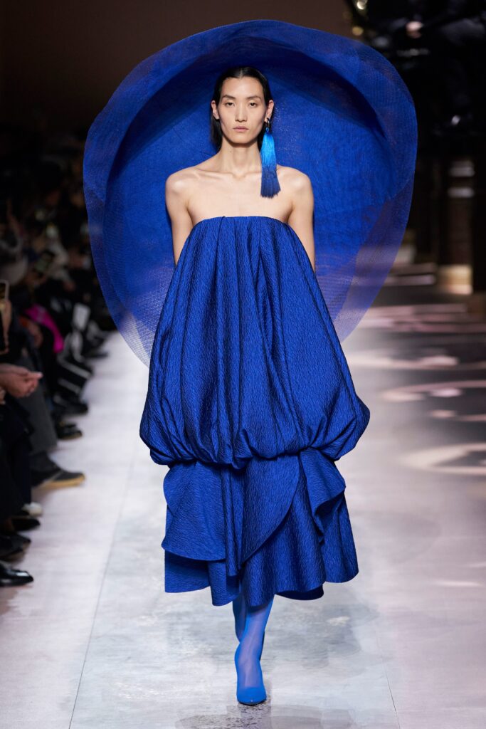 Givenchy, colecţia couture de la Paris