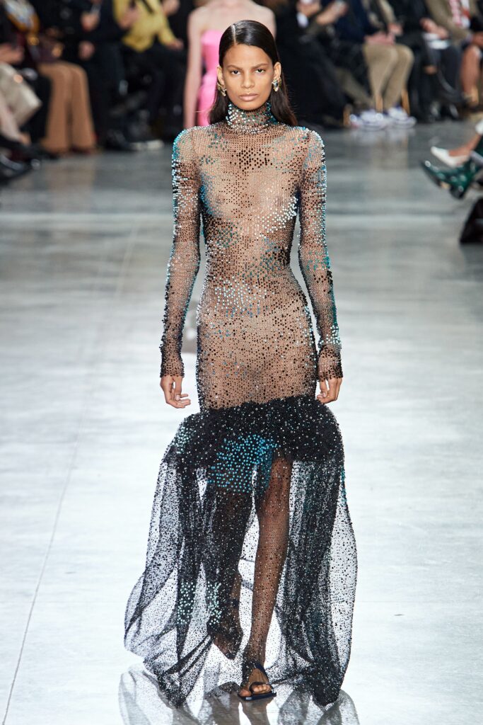 Schiaparelli, o primăvară couture