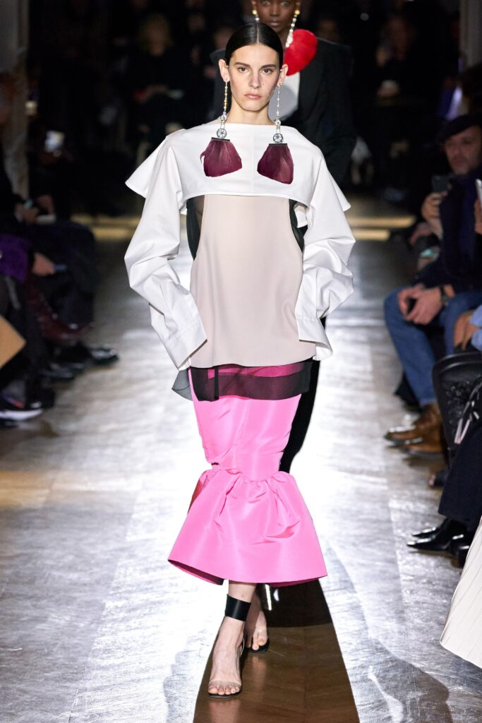 Colecţia Valentino haute couture de la Paris