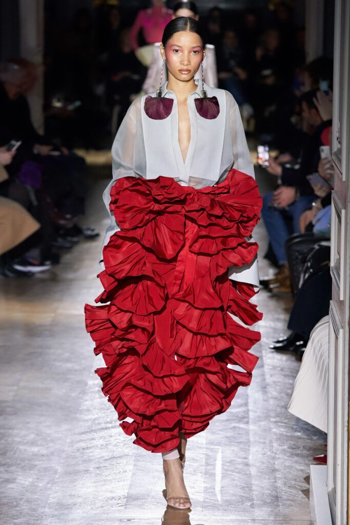Colecţia Valentino haute couture de la Paris