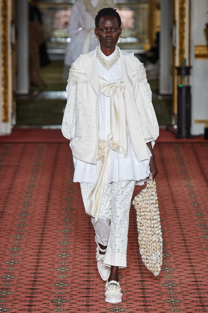 Catwalk-ul de la LFW 2020