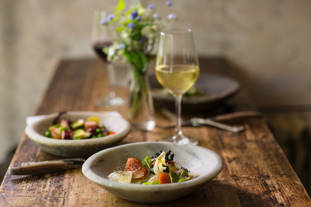 10 restaurante din Bucureşti unde să cinaţi de Valentine’s Day