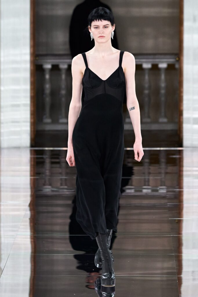 Catwalk-ul de la LFW 2020