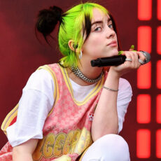 Billie Eilish lovește din nou! “Bad Guy”, single-ul cu cele mai mari încasări