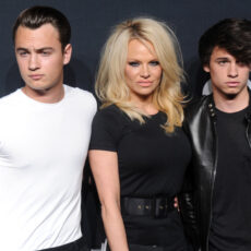 Ei sunt băieții Pamelei Anderson. Vezi cu ce se ocupă fiecare