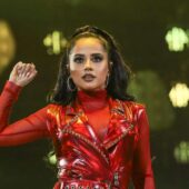 Becky G ne arată cum să ne machiem ca un pop star în 2020