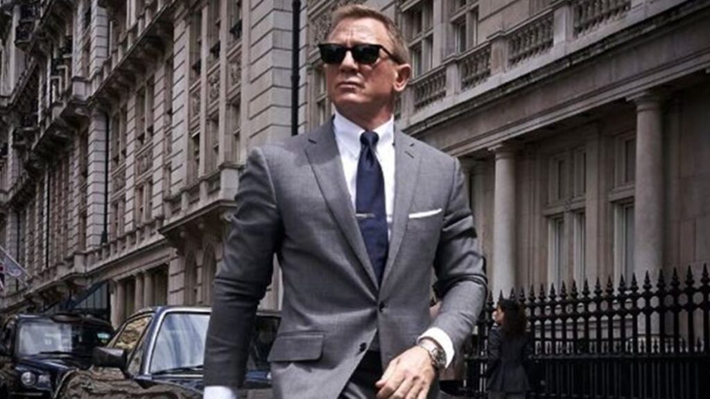 Tom Ford îl îmbracă pe James Bond în „No Time To Die”