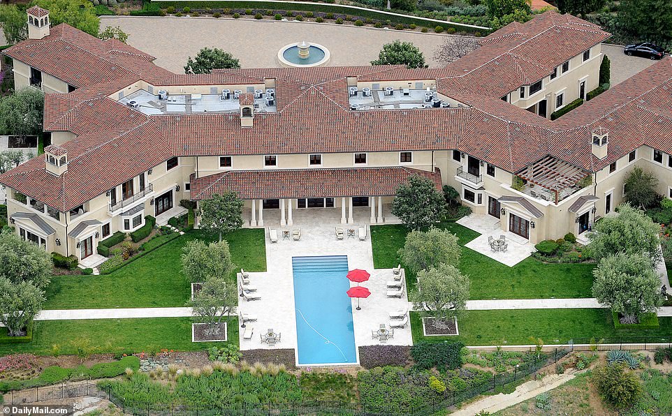 Cum arată conacul foştilor duci de Sussex, din Beverly Hills