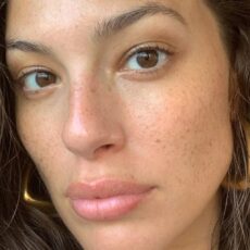 Buze cărnoase? Iată cum le poți avea ca Ashley Graham!