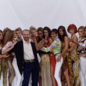 Fotografii cu Gianni Versace și supermodelele sale