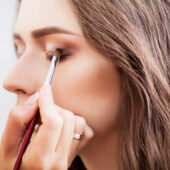Arta make-up-ului. Cum arată vedetele de la Hollywood nemachiate